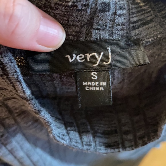 Top/dress - Picture 4 of 5